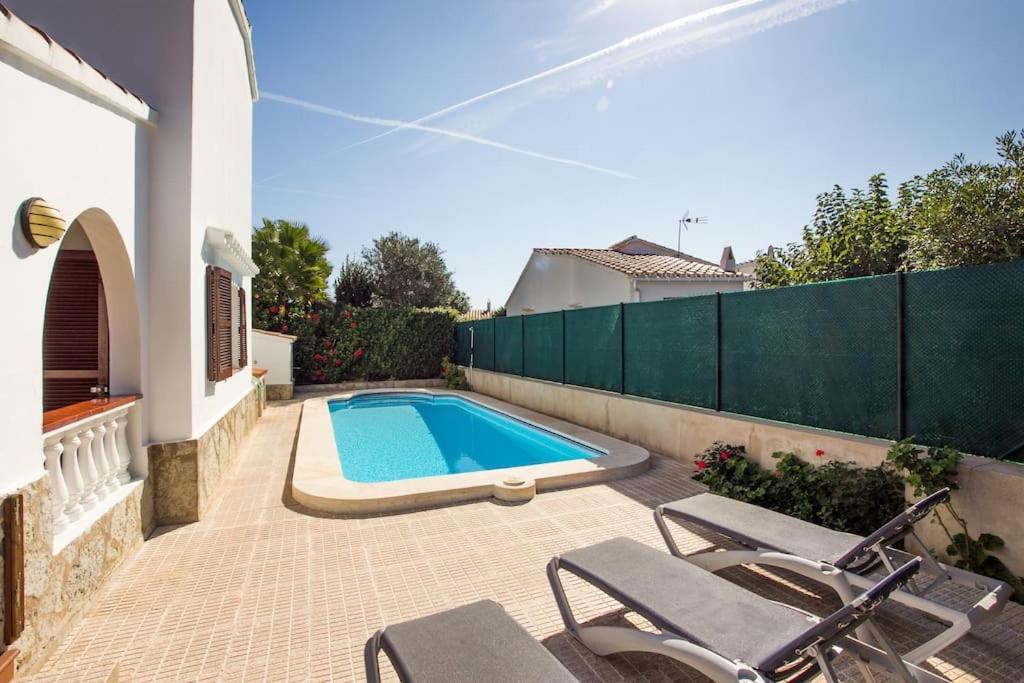 Villa Ponent بورت دادايا المظهر الخارجي الصورة